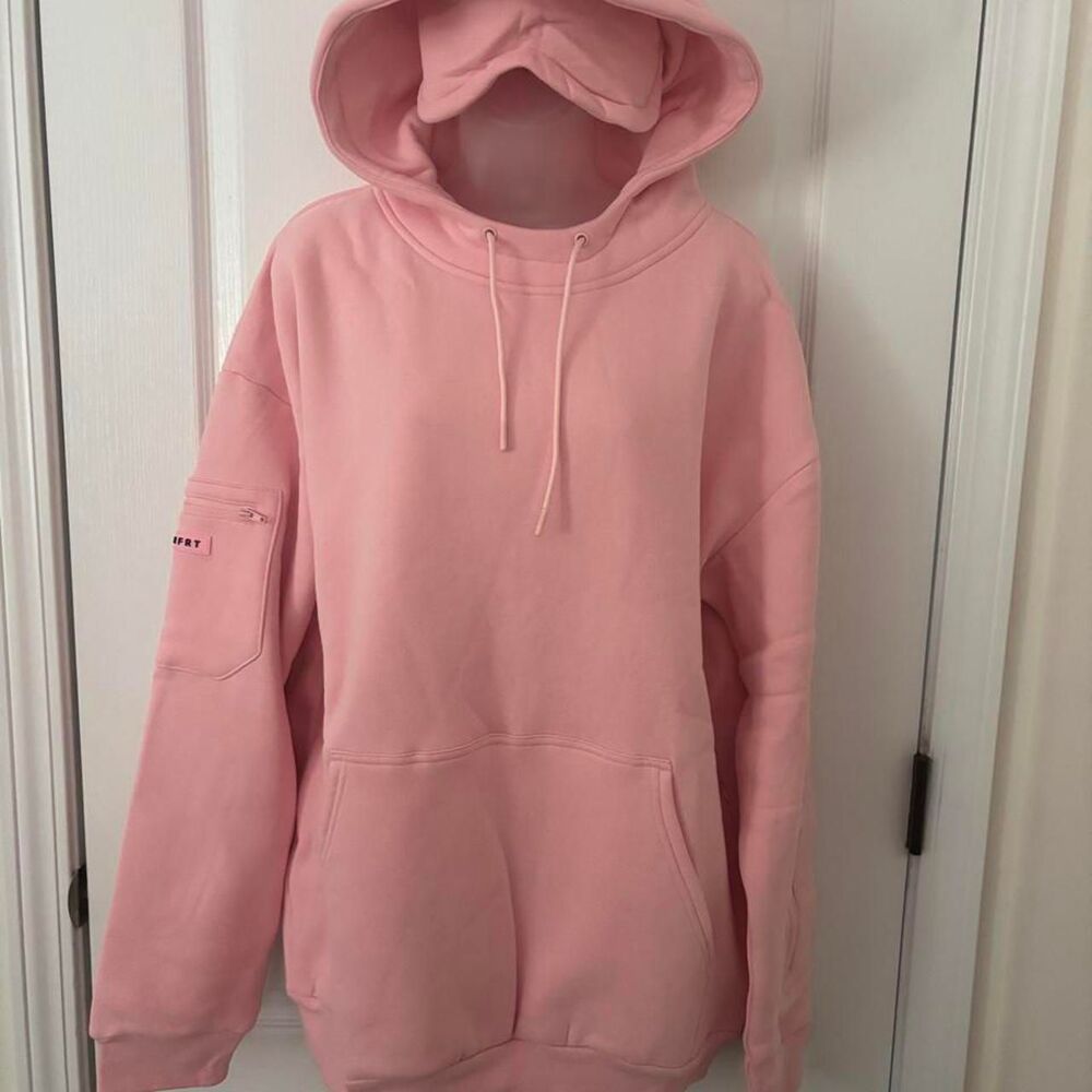 Comfrt Women's Pink Hoodie